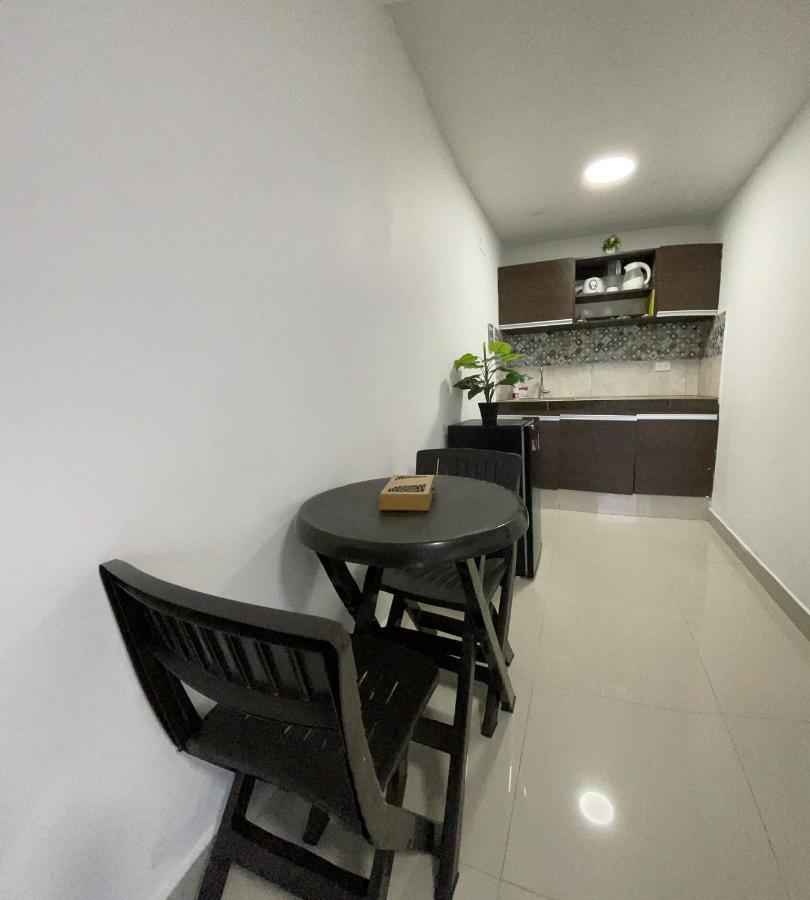 Sea Life Apartamentos En Via Principal Centro Y San Luis Сан-Андрес Екстер'єр фото