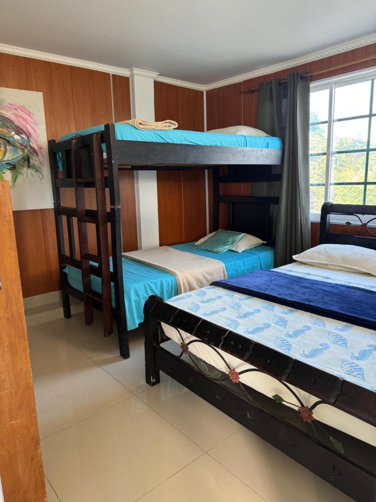 Sea Life Apartamentos En Via Principal Centro Y San Luis Сан-Андрес Екстер'єр фото