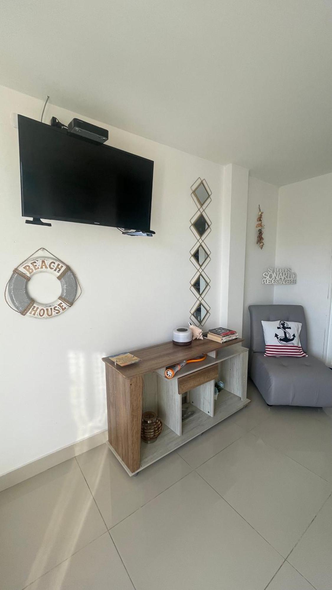Sea Life Apartamentos En Via Principal Centro Y San Luis Сан-Андрес Екстер'єр фото